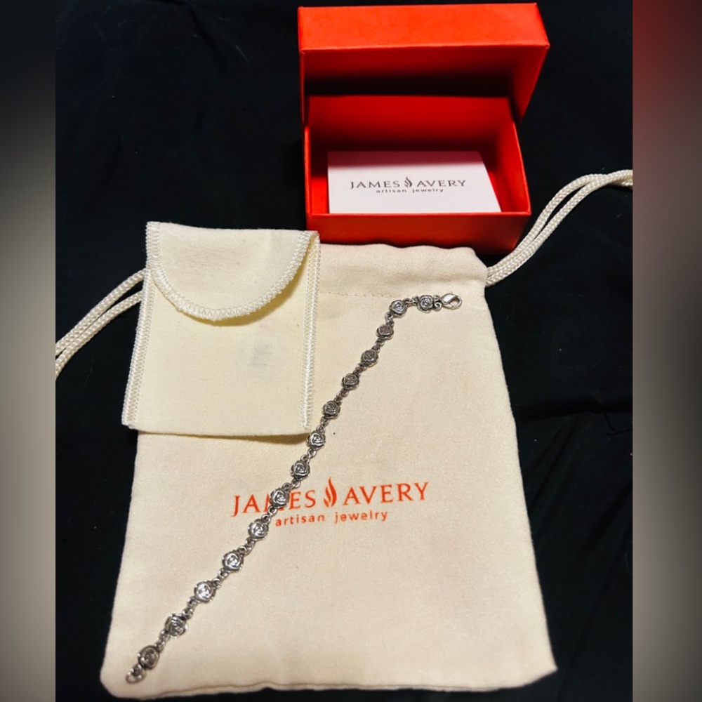 Vintage 90’s Rare James Avery Rare Retired Sterling Silver Rose Bracelet.🌹🥀